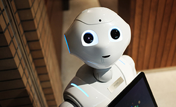 Pepper : Le robot humanoïde au Centre Iridis